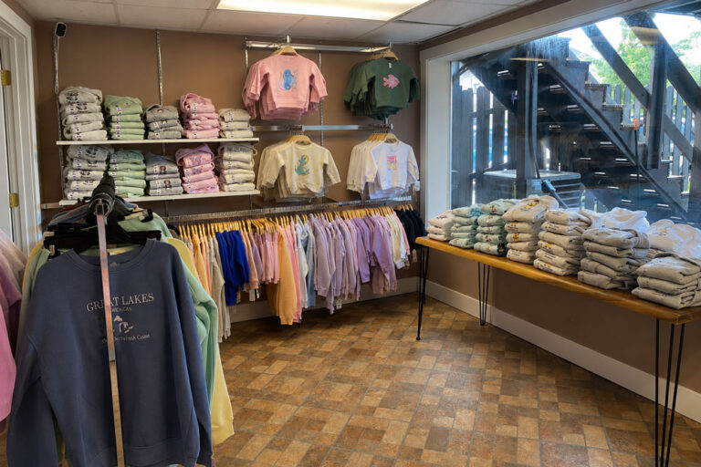 Urban Harbor, Grand Haven, Clothing store 1