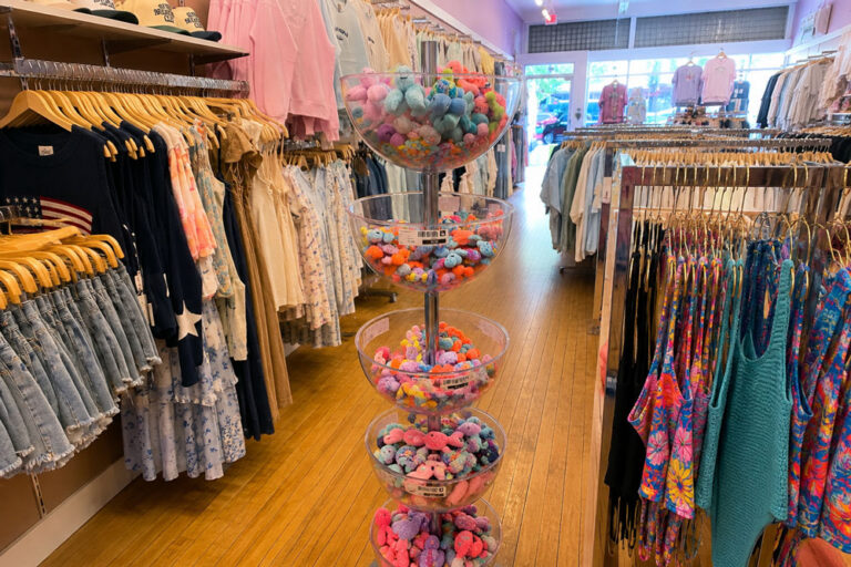 Urban Harbor, Grand Haven, Clothing store 13