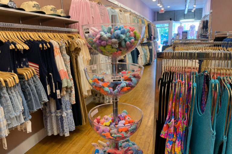 Urban Harbor, Grand Haven, Clothing store 14