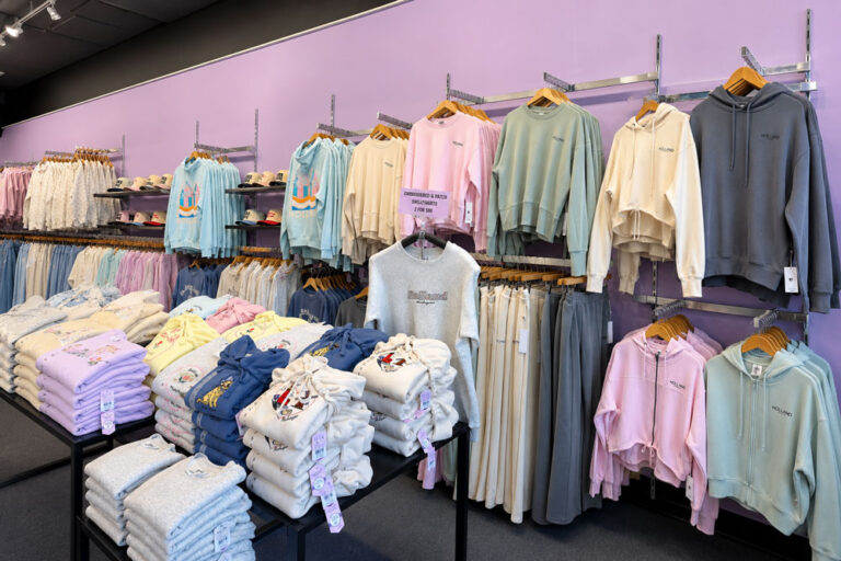 Urban Harbor Holland, Michigan, Clothing store 1
